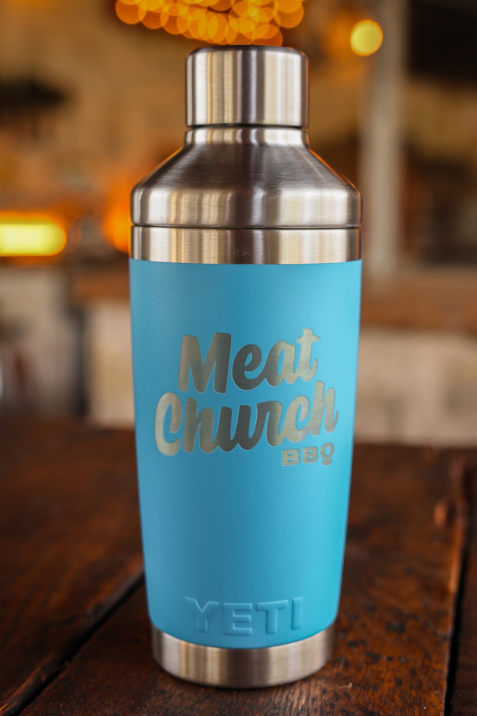 yeti-20-oz-cocktail-shaker-i5 222A9473_a70cb363-0ef2-497c-81fa-a85d28abe424.jpg